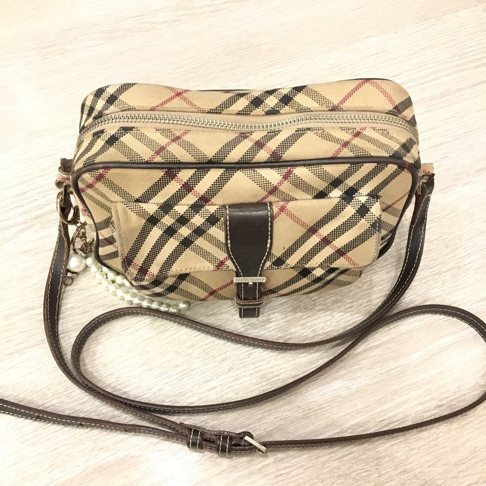 Burberry Blue Label - Picture 3 of 7